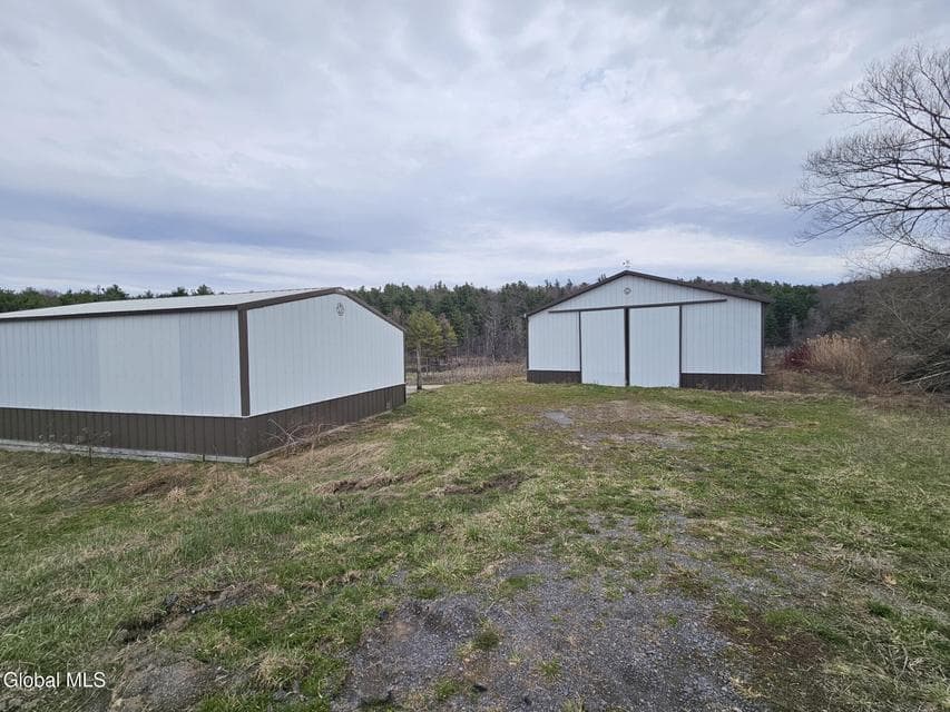 290 Griggs, Springfield, NY, photo 4