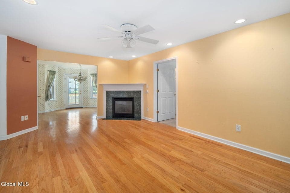 95 Morning Glory Way, Rotterdam, NY, photo 5