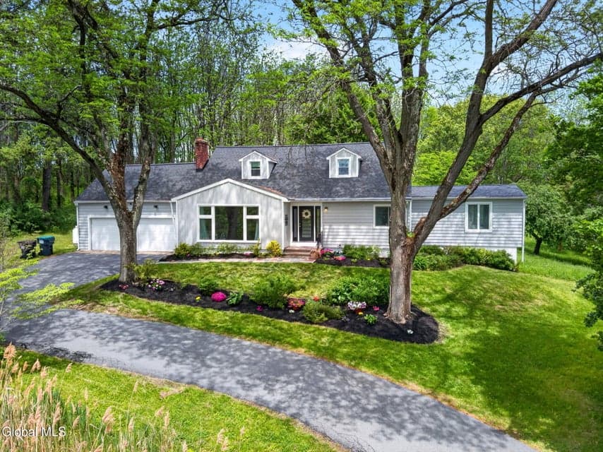 643 Riverview Road, Clifton Park, NY, photo 1