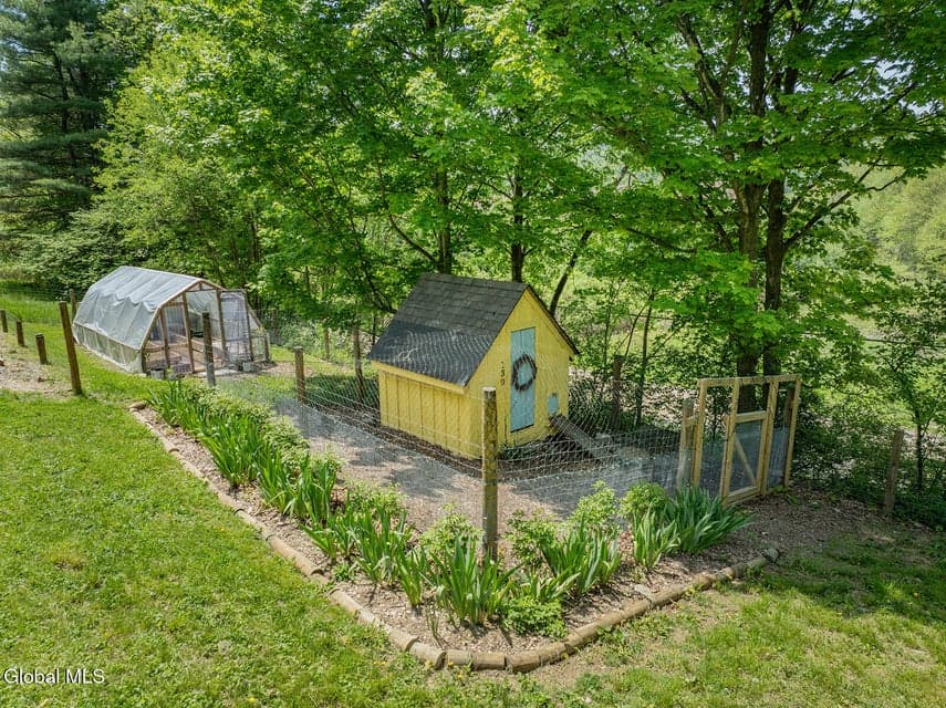 130 McMillan Road, Cambridge, NY, photo 3
