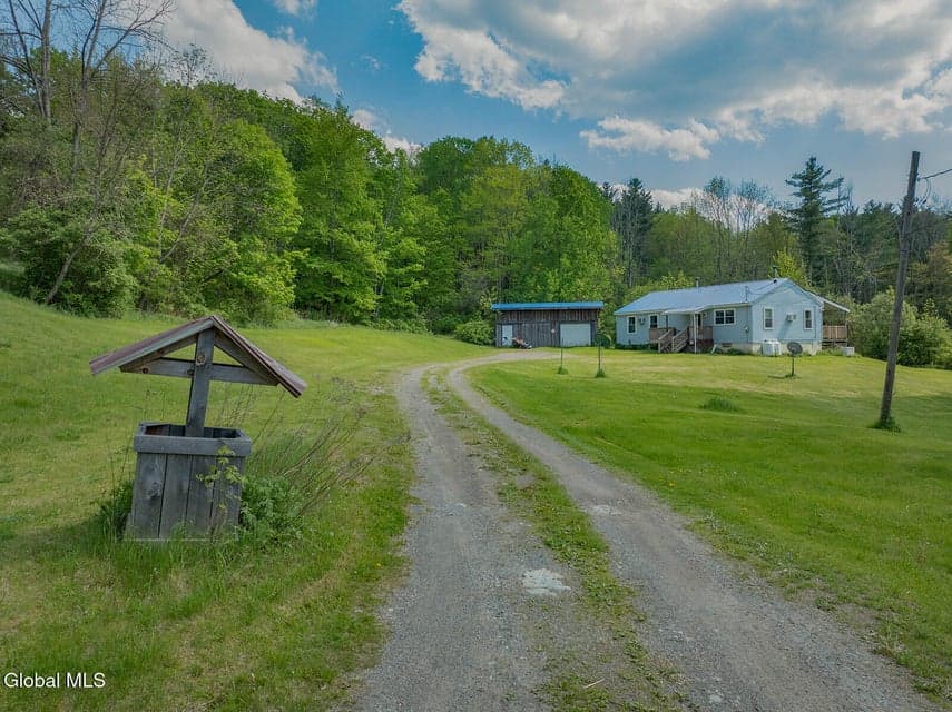 401 Rabbit College Road, Petersburgh, NY, photo 2