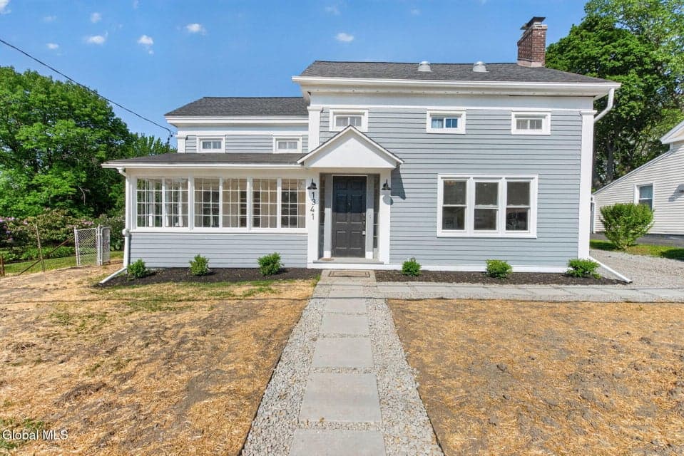 1341 S Schodack Road, Schodack, NY