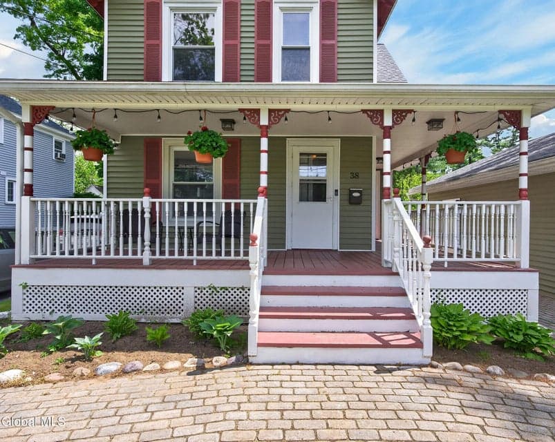 38 Elsmere Avenue, Bethlehem, NY, photo 4