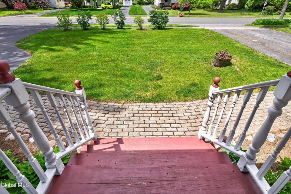 38 Elsmere Avenue, Bethlehem, NY, photo 5
