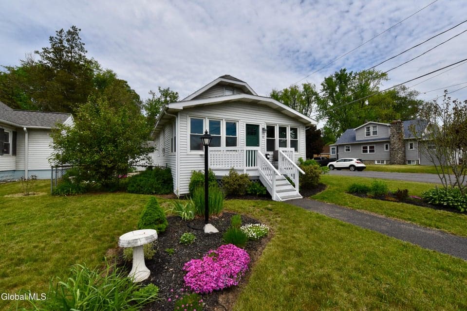 41 Van Buren Avenue, Colonie, NY, photo 4
