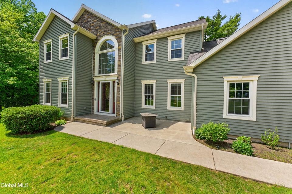 11 Pineview Lane, East Greenbush, NY, photo 5
