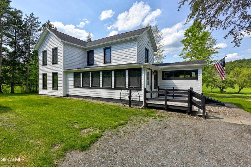 489 Wilson Hill Road, Hoosick Falls, NY