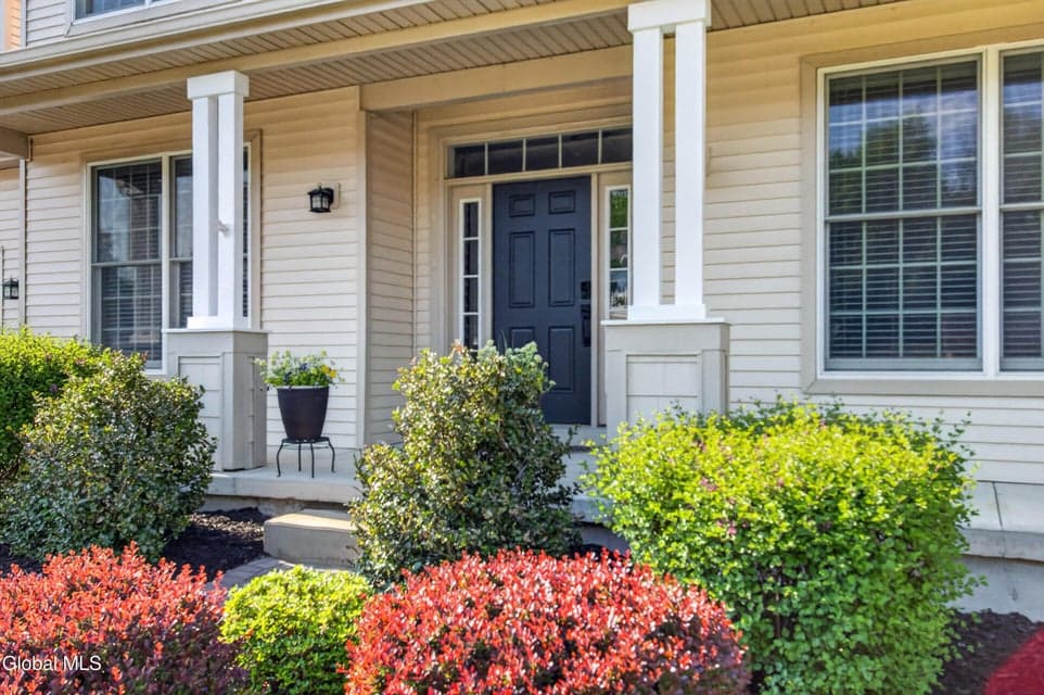 45 Sterling Heights Drive, Clifton Park, NY, photo 2