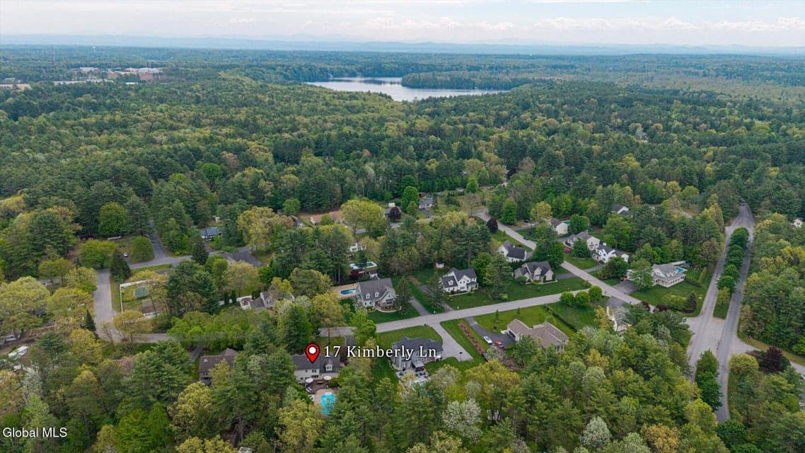 17 Kimberly Lane, Queensbury, NY, photo 5