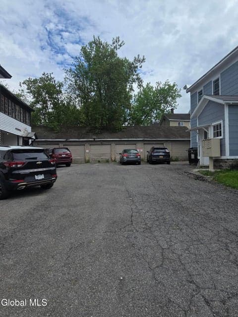 110 Broad Street, Gloversville, NY, photo 5