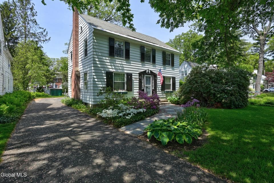 1555 Dean Street, Niskayuna, NY, photo 2