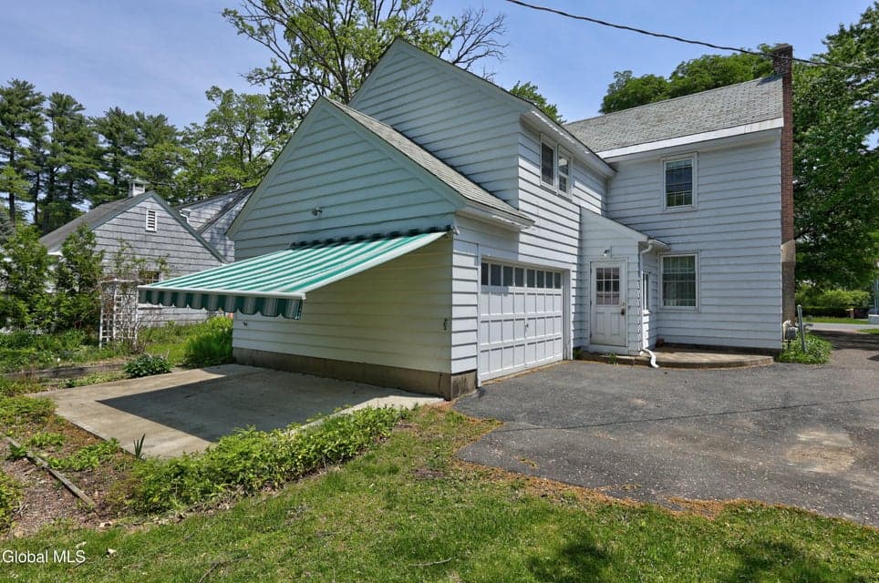 1555 Dean Street, Niskayuna, NY, photo 5