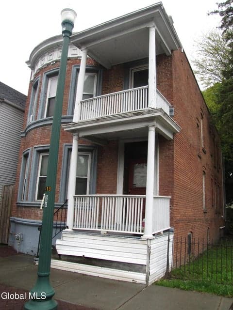 413 5th Avenue, Troy, NY, photo 3