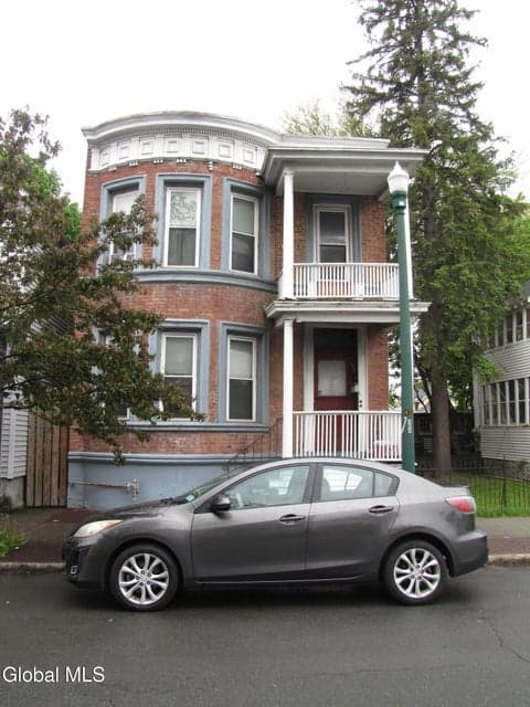 413 5th Avenue, Troy, NY, photo 2