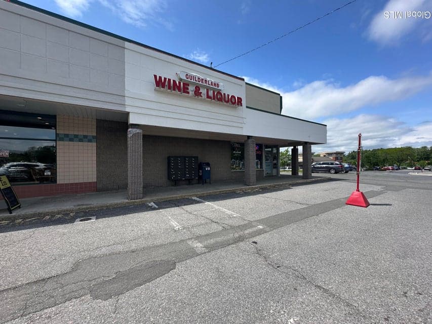 2050 Western Avenue #103, Guilderland, NY, photo 1