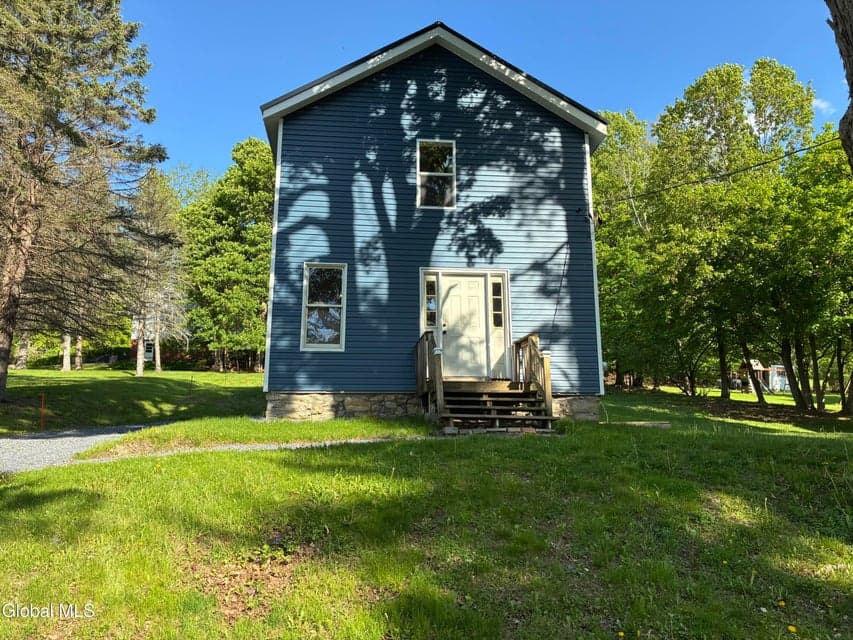 77 Abbott Street, Hoosick Falls, NY