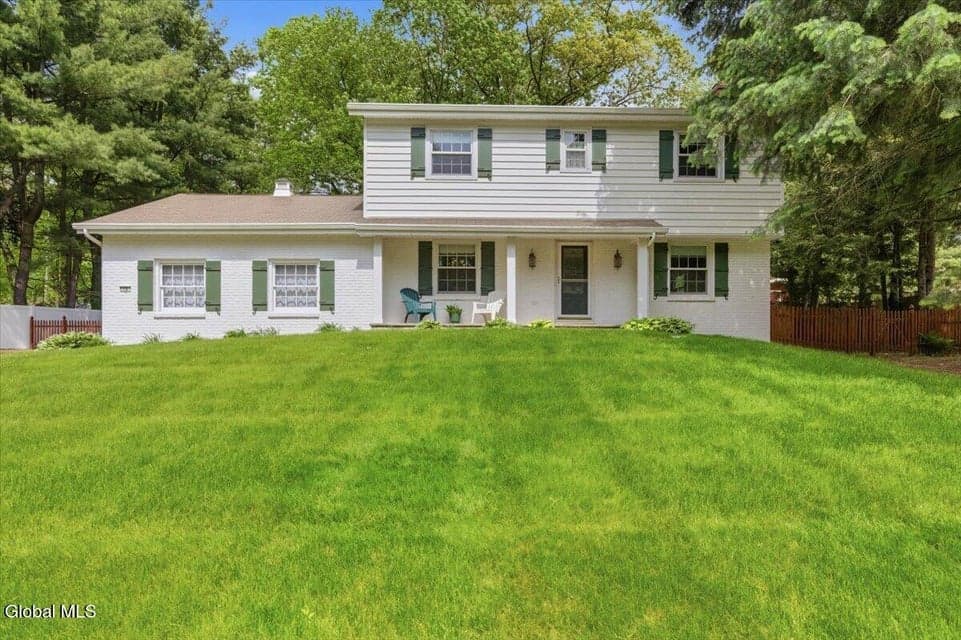 13 Sky Hollow Drive, Colonie, NY, photo 1