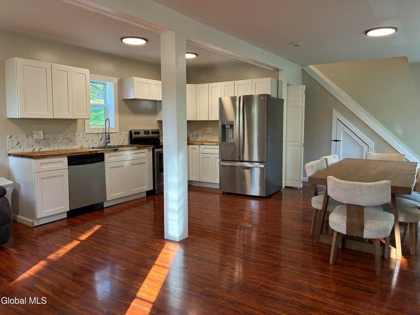 77 Abbott Street, Hoosick Falls, NY, photo 5