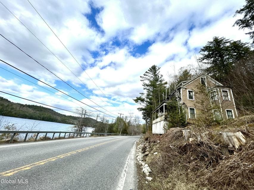 2132 Ny State Route 74, Ticonderoga, NY