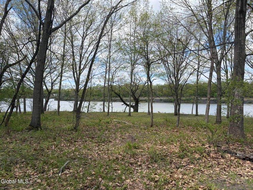 676 Knickerbocker Road, Schaghticoke, NY, photo 3