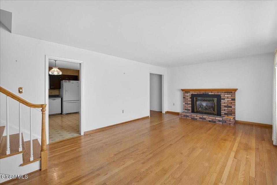 5 Peck Lane, Clifton Park, NY, photo 5