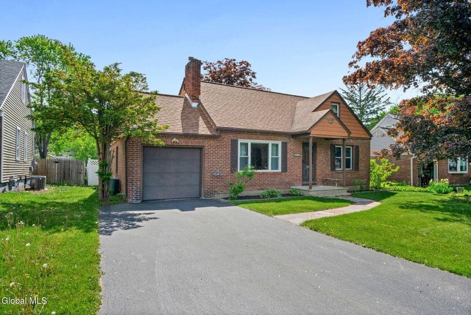 1246 Sumner Avenue, Schenectady, NY, photo 2