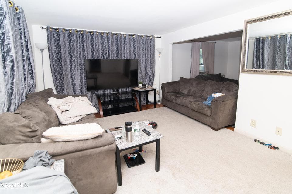 6 Tennessee Avenue, Albany, NY, photo 2