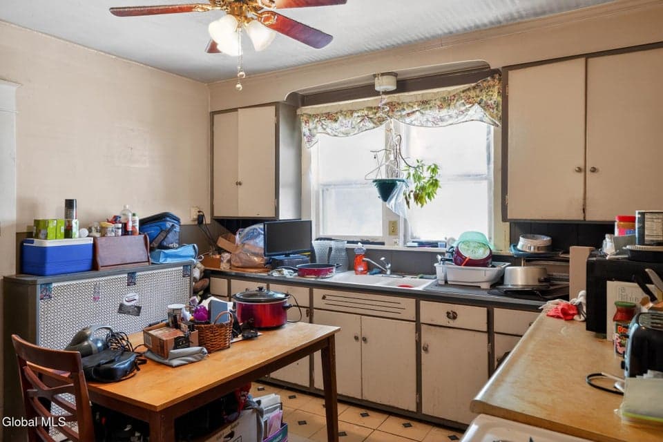 67 Pinewood Avenue, Albany, NY, photo 3