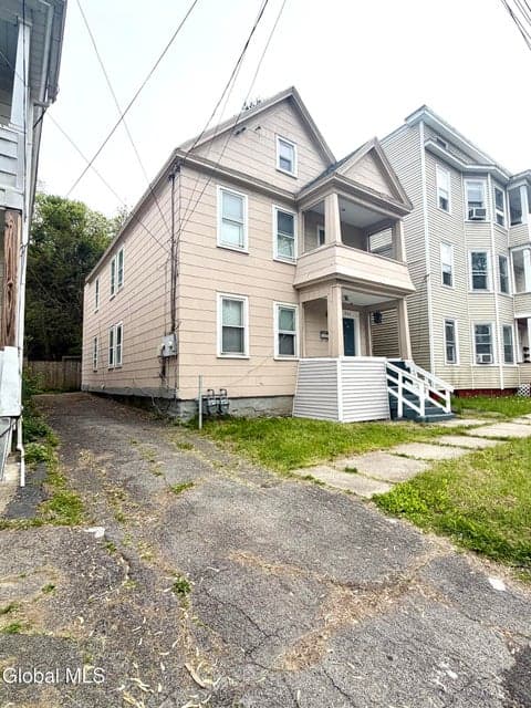 884 Yorkston Street, Schenectady, NY, photo 2