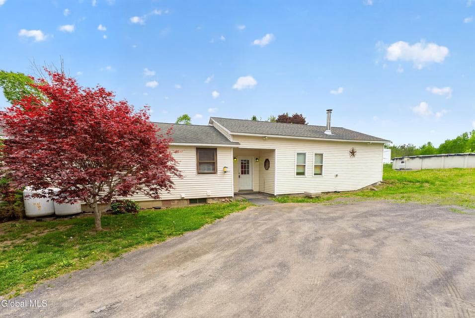 634 State Route 143, Westerlo, NY, photo 3