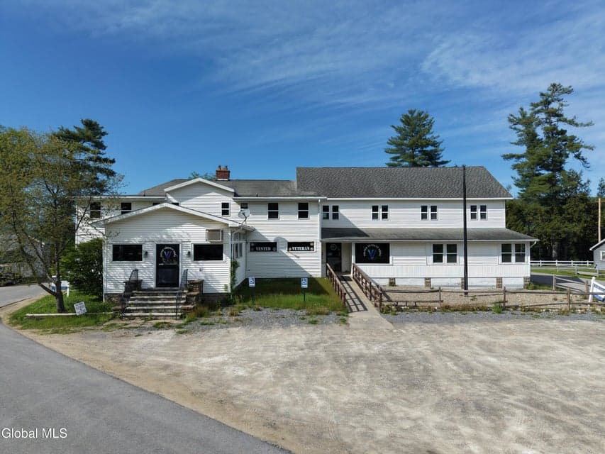 13 Park Ave Avenue, Hadley, NY, photo 1