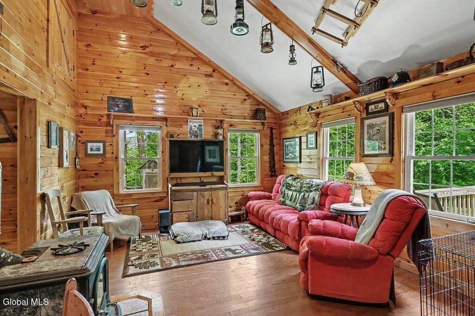 34 Lakeview Terrace, Hadley, NY, photo 3