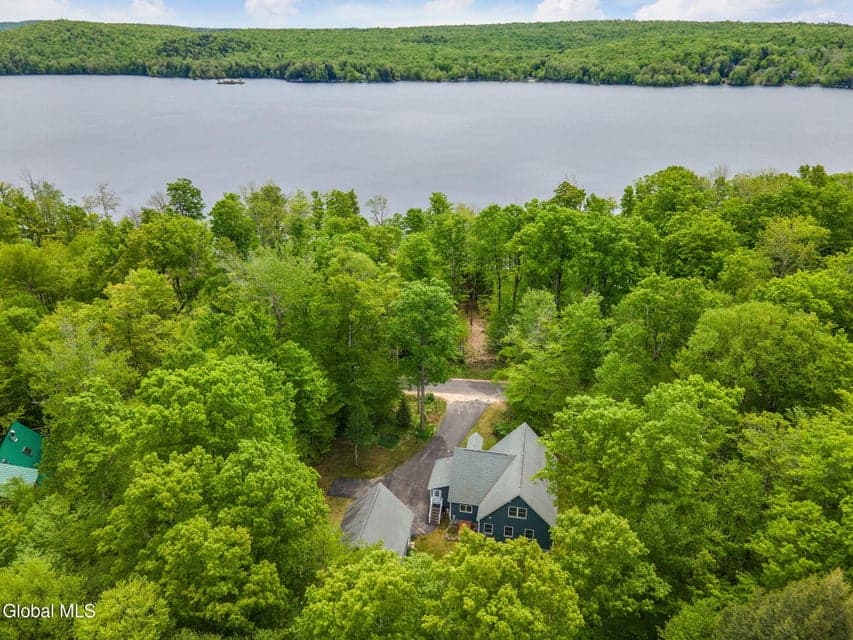 639 N Shore Rd Peck, Bleecker, NY, photo 2