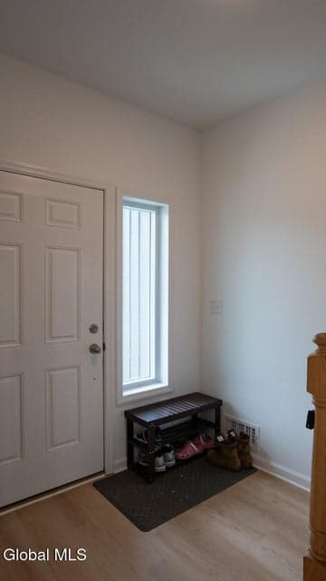 2 Giovanni Court, Troy, NY, photo 4