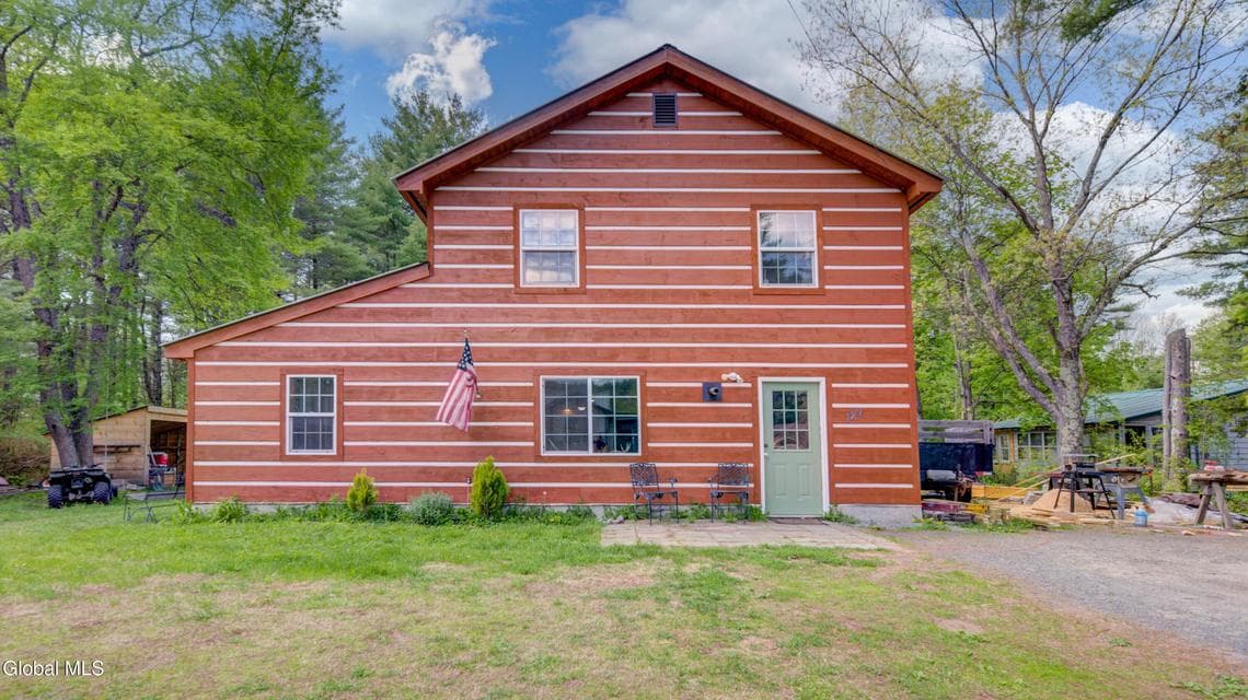 127 Little Amsterdam Road, Wells, NY, photo 2