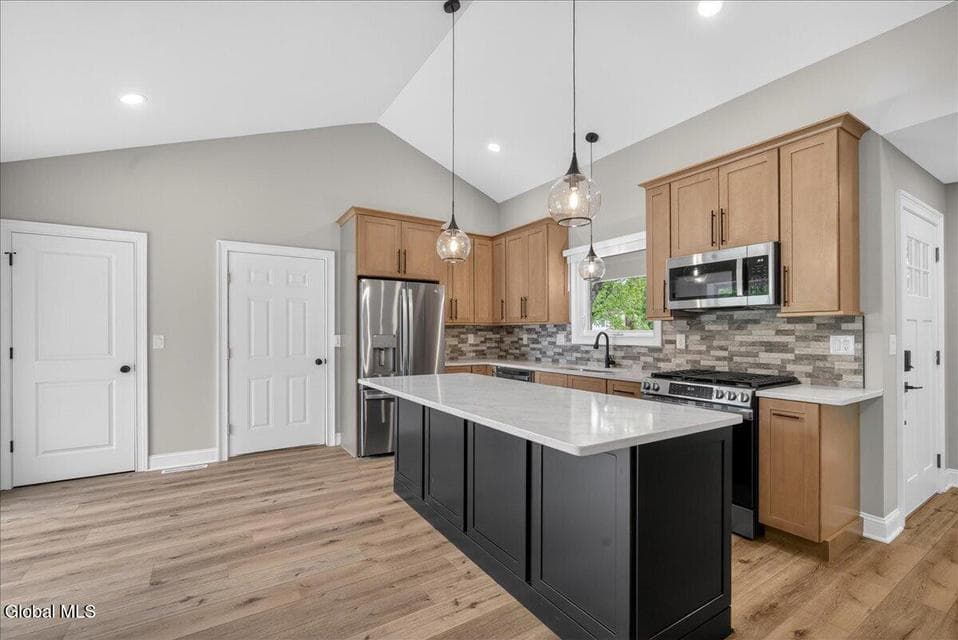 25 Merritt Road, South Glens Falls, NY, photo 4