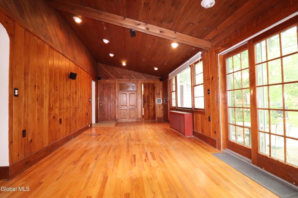 2132 Niskayuna Drive, Niskayuna, NY, photo 2