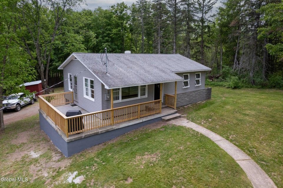 121 Pearson Road, Rensselaerville, NY, photo 4