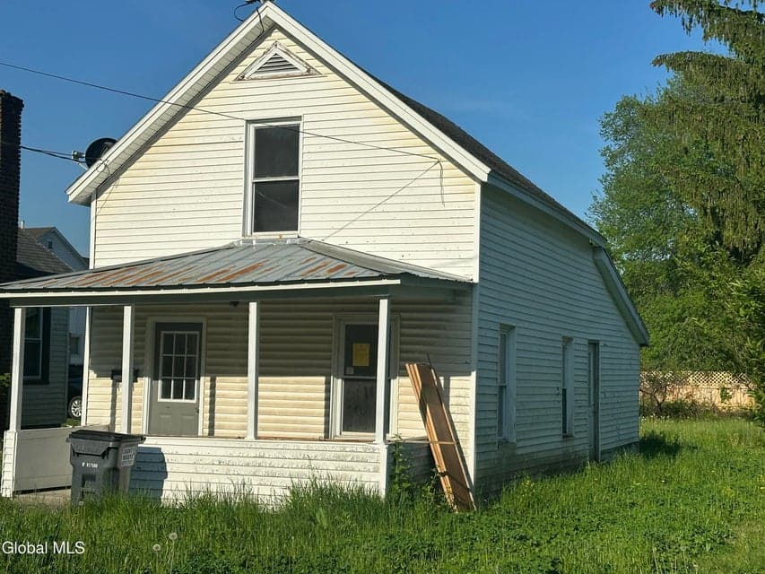 76 1st Street, Hoosick Falls, NY, photo 3
