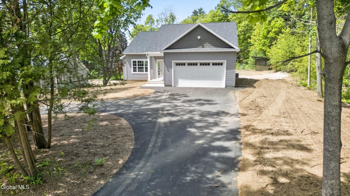 176 Montray Road, Queensbury, NY, photo 4