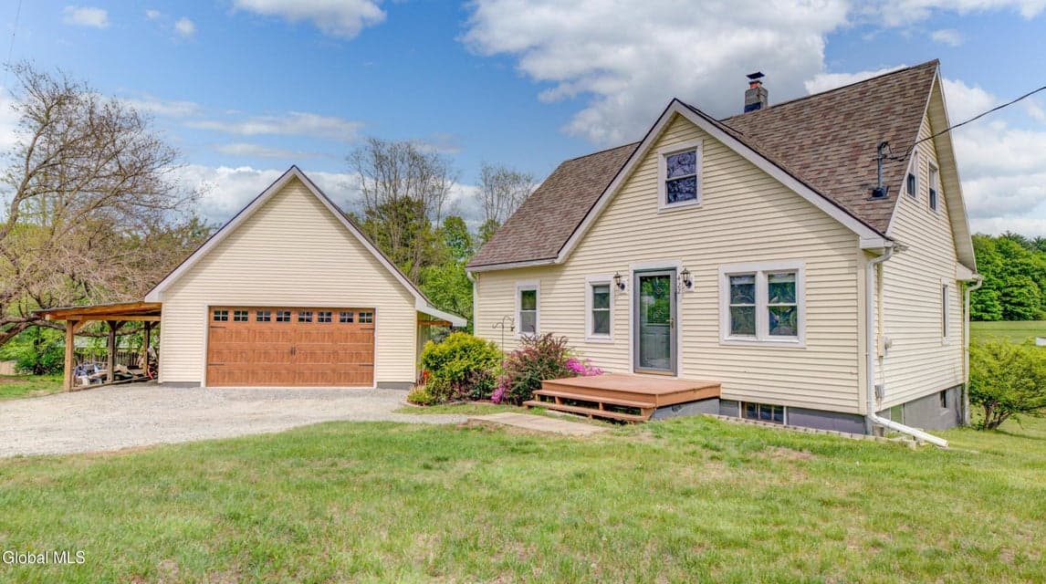 422 Vandenburgh Point Road, Mayfield, NY, photo 1