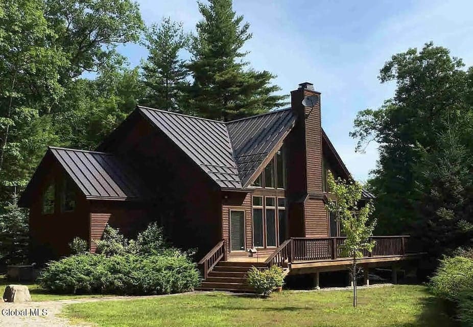 204 Stone Schoolhouse Road, Lake George, NY