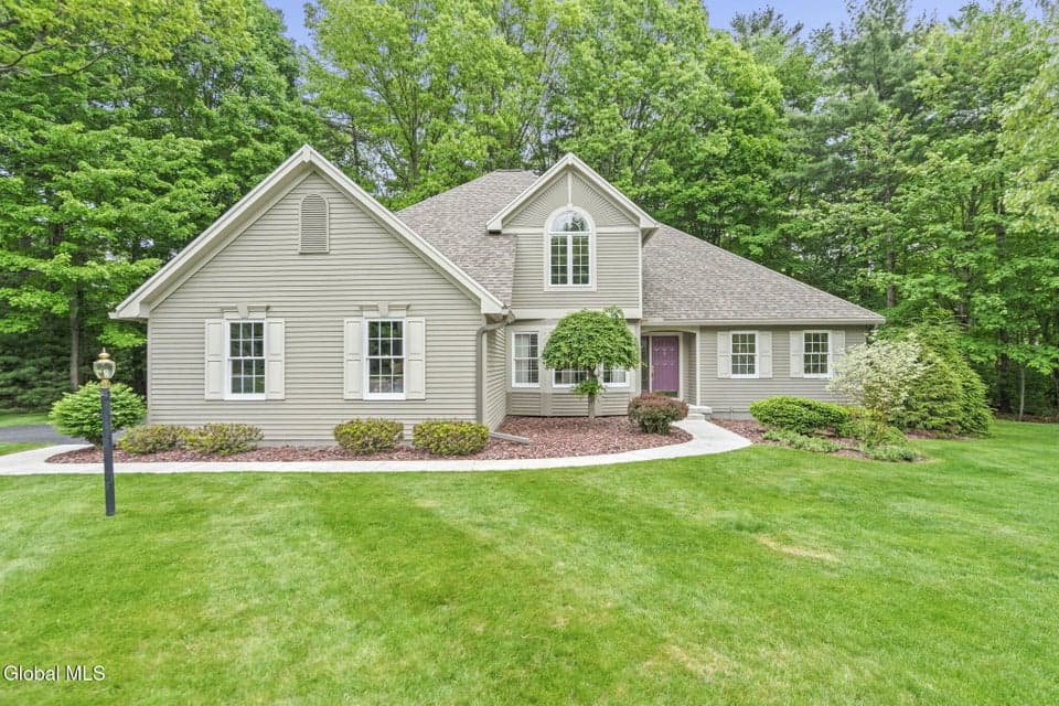 6 Ashley Place, Saratoga Springs, Outside, NY, photo 1