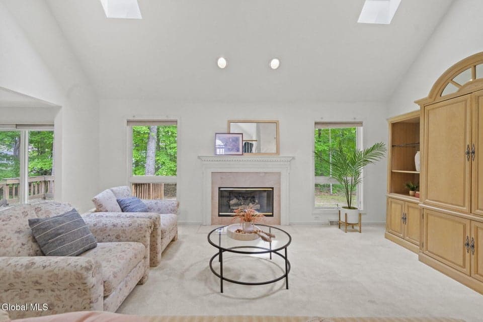 6 Ashley Place, Saratoga Springs, Outside, NY, photo 5