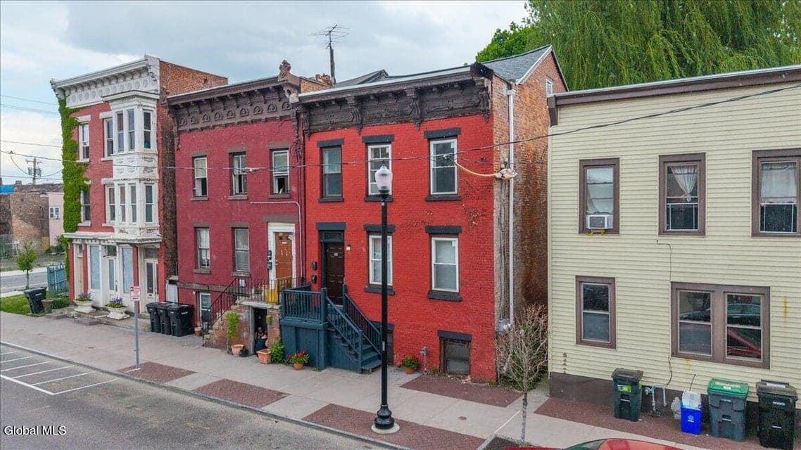 240 4th Street, Troy, NY, photo 2