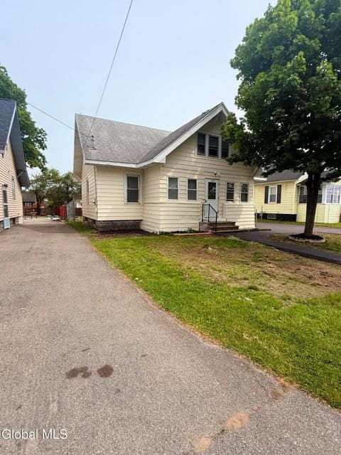 1231 N Westcott Road, Rotterdam, NY, photo 3