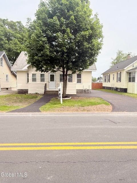 1231 N Westcott Road, Rotterdam, NY, photo 2
