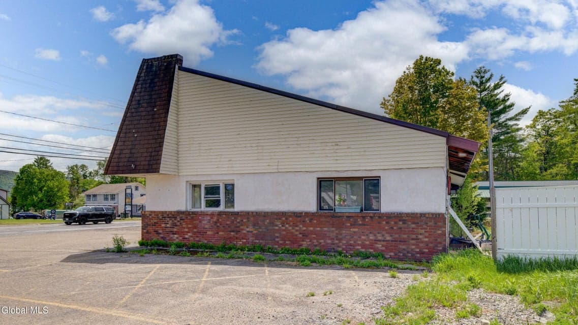 2903 NY-8, Speculator, NY, photo 5
