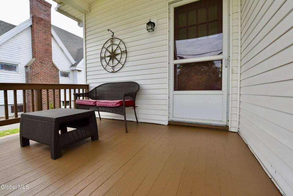 106 Frederick Avenue, Colonie, NY, photo 4