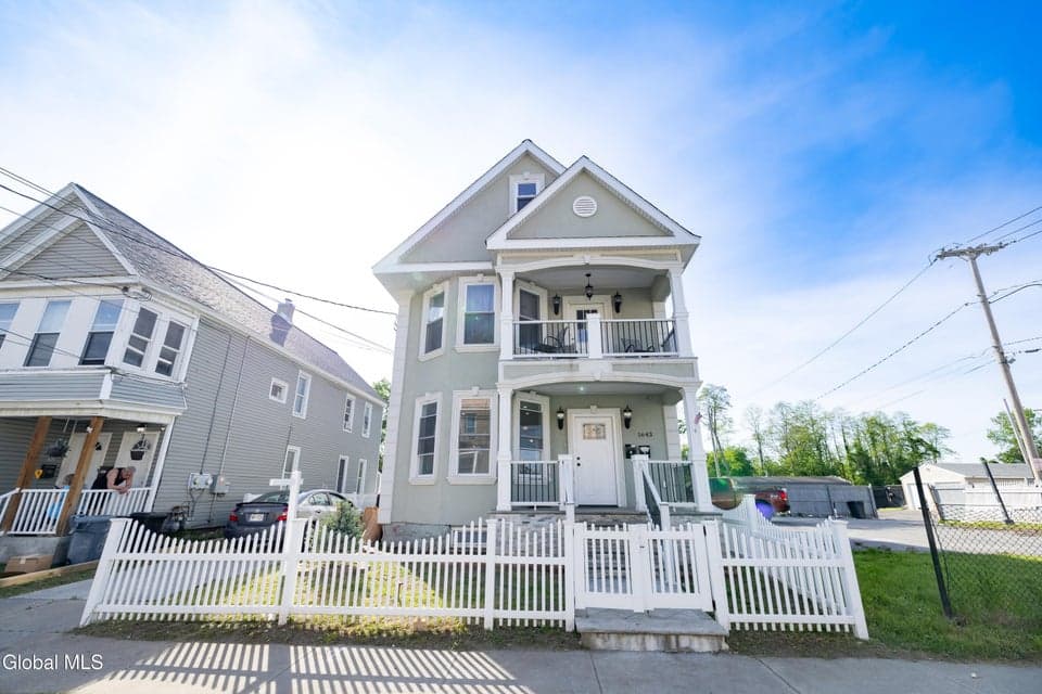 1643 Foster Avenue, Schenectady, NY